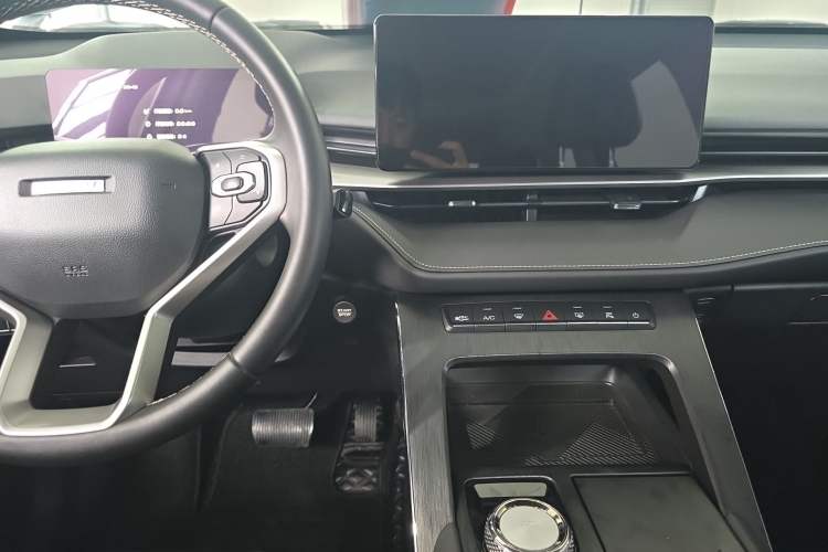 Used Haval H6 New Energy 2023 DHT-PHEV 110KM Long-Range Edition Center Console