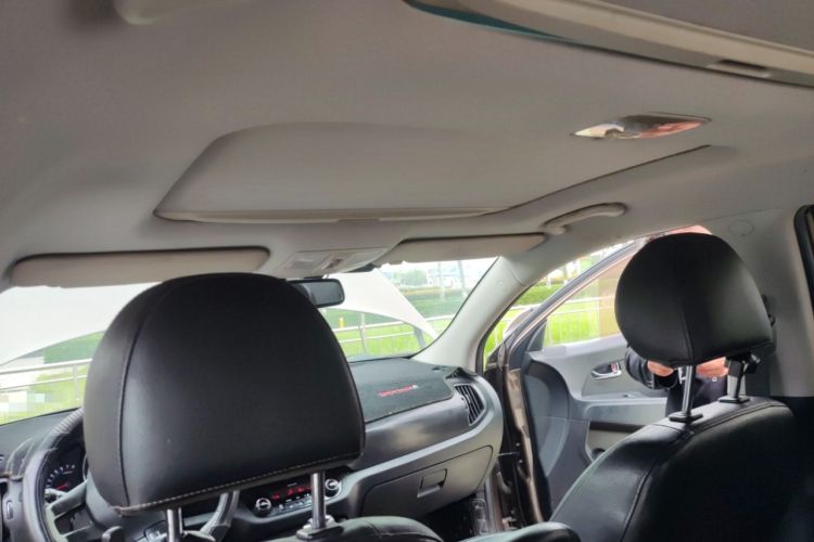 Used Kia Sportage R 2012 2.0L Automatic Two-Wheel Drive NAVI
