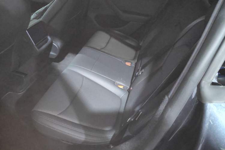 Used Tesla Model Y 2025 Long-Range All-Wheel Drive First Edition