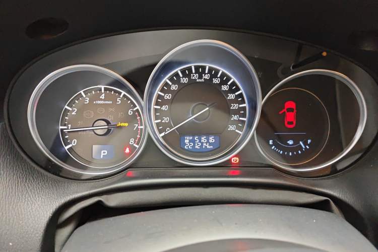 Used Mazda CX-5 2015 2.5L Automatic 4x4 Prestige Edition
