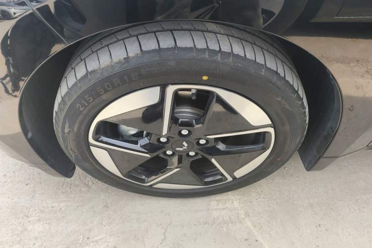 Used Wuling Xingguang 2025 610 km Smart Flagship Version Exterior 2