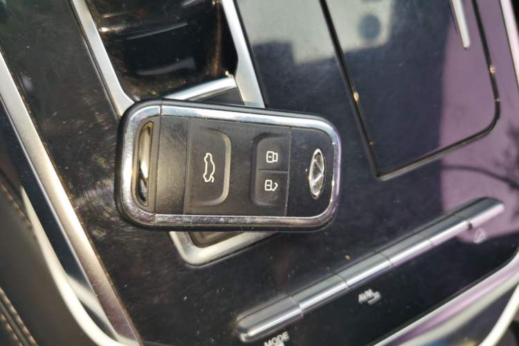 Used Chery Tiggo 8 2019 1.6 TGDI Automatic Luxury Model
