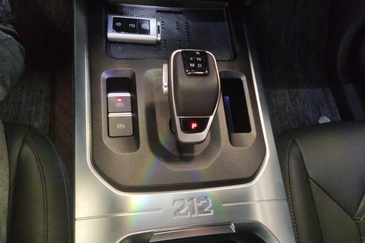 Used 212 T01 2024 2.0T Mechanic