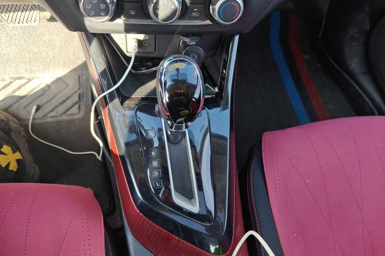 Used Nissan Lannia 2016 1.6L CVT Cool Edition
