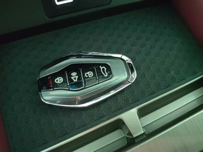 Used JETOUR X70 2026 Model 1.5T DCT Overdrive PRO 5-seater — 8