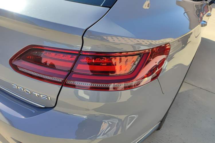 Used Volkswagen FAW-Volkswagen CC 2023 Hunting Vehicle 380TSI Hunter's Heart Edition