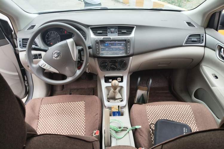 Used Nissan Sylphy 2012 1.8XL Manual Luxury Edition