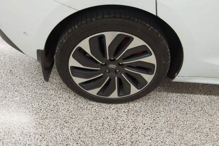 Used Hima AITO M5 2022 Extended-Range Four-Wheel Drive Performance Version