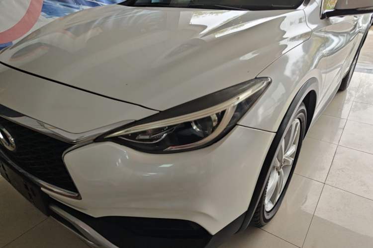 Used Infiniti QX30 2017 1.6T Two-Wheel Drive Fashion Edition Left Front Headlight