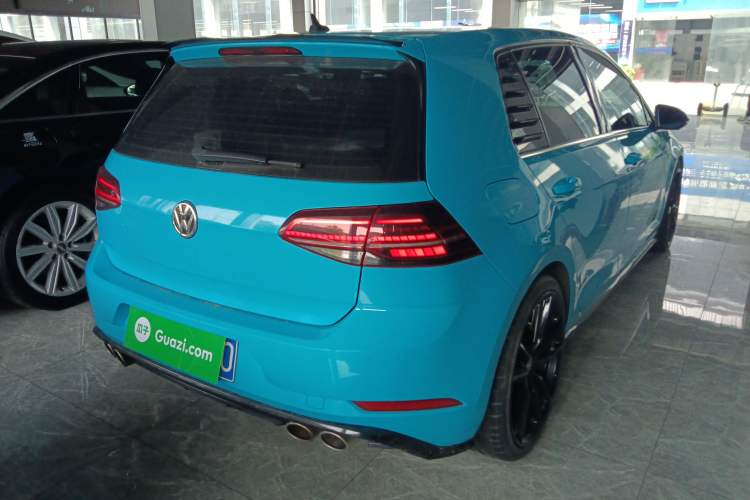 Used Volkswagen Golf 2020 Charming Edition 280TSI DSG R-Line
