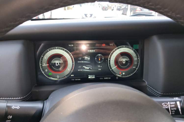 Used 212 T01 2025 2.0T Changfeng
