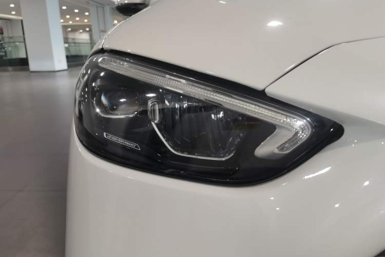 Used Mercedes-Benz C-Class 2023 C 260 L Sport Edition Right Front Headlight