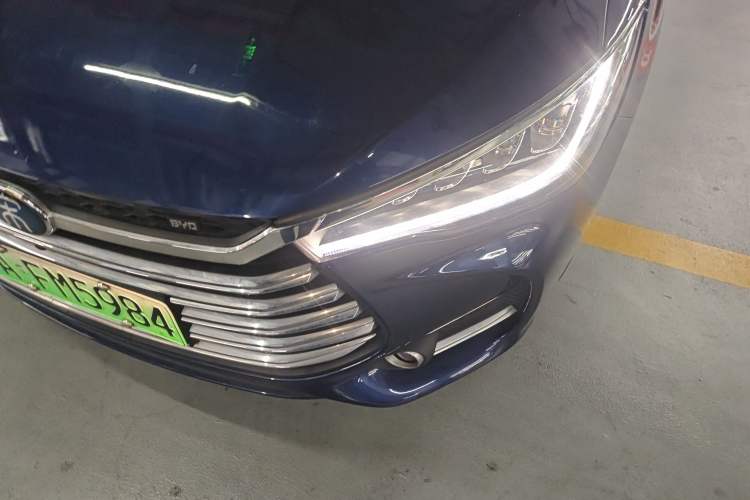 Used BYD Song MAX New Energy 2019 DM 1.5T Smart Connect Advanced 7-Seater China VI Standard Left Front Headlight