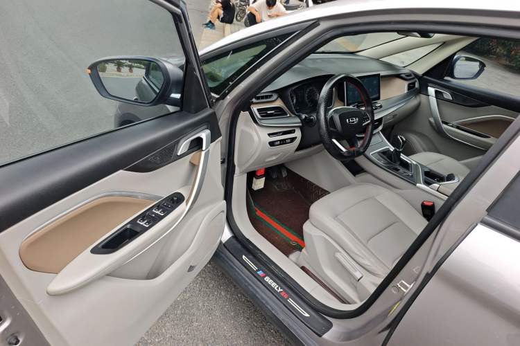 Used Geely Auto Jiajie 2021 Zhijing 1.5TD Manual Standard Model Driver Seat