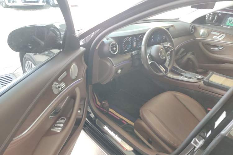 Used Mercedes-Benz E-Class 2021 Restyled E 300 L Luxury Edition
