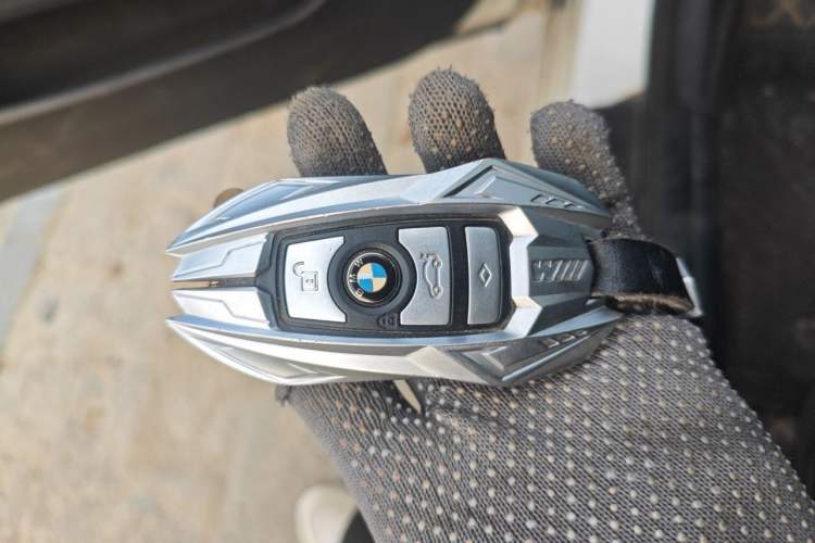 Used BMW 5 Series 2014 520Li Elegant Model