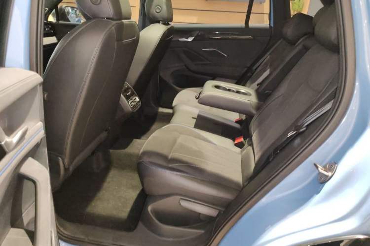 Used Volkswagen Tiguan L 2024 PRO 380TSI Four-Wheel Drive R-Line Prestige Edition
