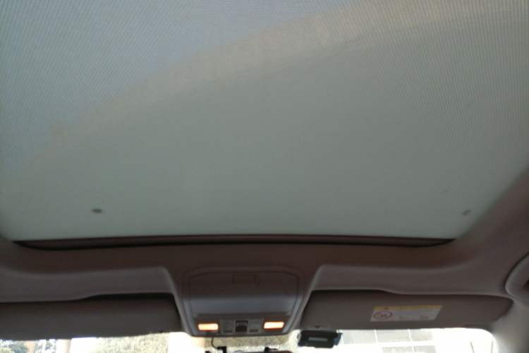 Used Volkswagen C-TREK 2017 1.6L Automatic Comfort Model Headliner