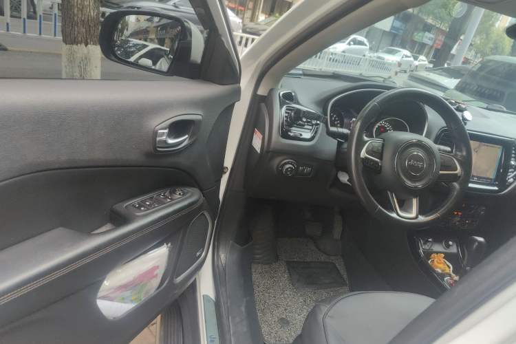 Used Jeep Compass 2017 200T Automatic Prestige Edition