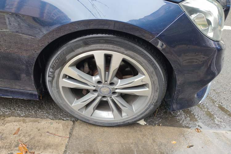 Used Mercedes-Benz E-Class 2015 Restyled E 260 L Sport Edition
