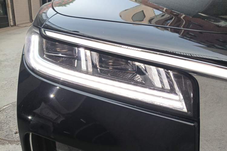 Used Hongqi H9 2020 2.0T Smart Connect Flagship Edition Right Front Headlight