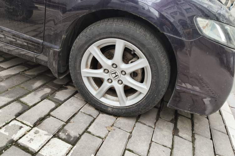 Used Honda Civic 2009 1.8L automatic comfort version
