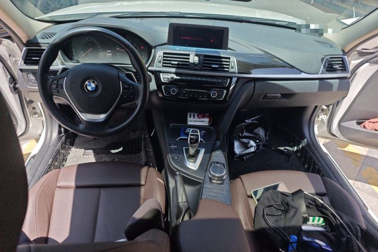 Used BMW 3 Series 2018 320Li Leading Luxury Package
