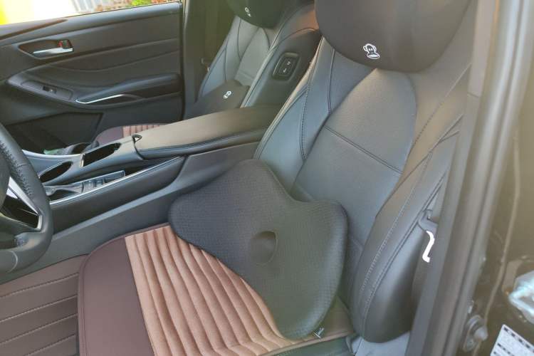 Used Toyota Avalon 2023 2.5L Luxury Edition Left Front Seat