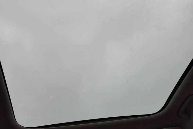 Used AION V 2024 Aion Tyrannosaurus 650 Smart Premium Edition