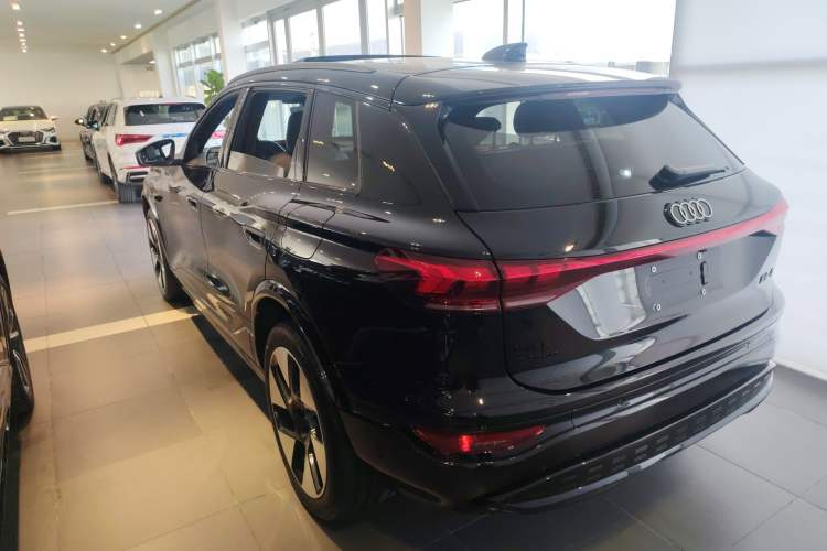 Used Audi Q6L e-tron 2026 First Launch Navigation Edition