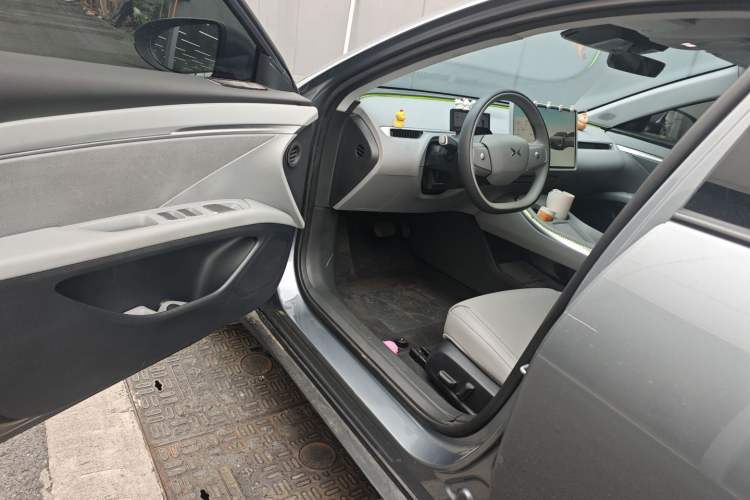 Used XPeng MONA M03 2024 620 with Ultra-Long Range