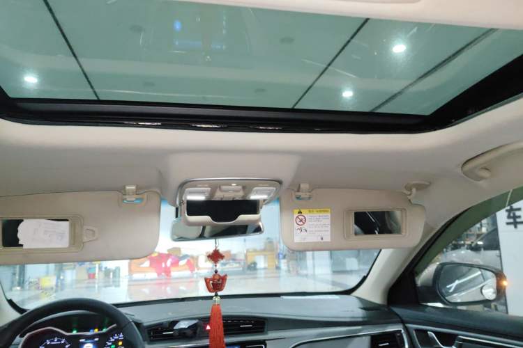 Used Geely Auto Emgrand GL 2018 1.4T Manual Elite Smart Connectivity Version