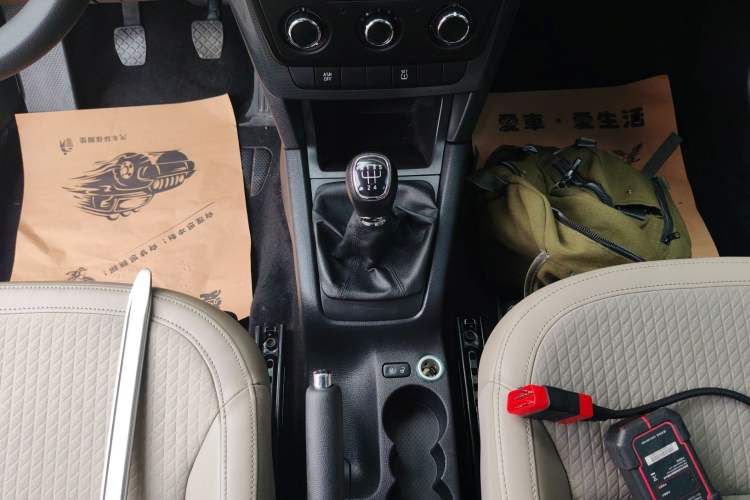 Used Skoda Yeti 2014 1.6L Manual Colorful Edition
