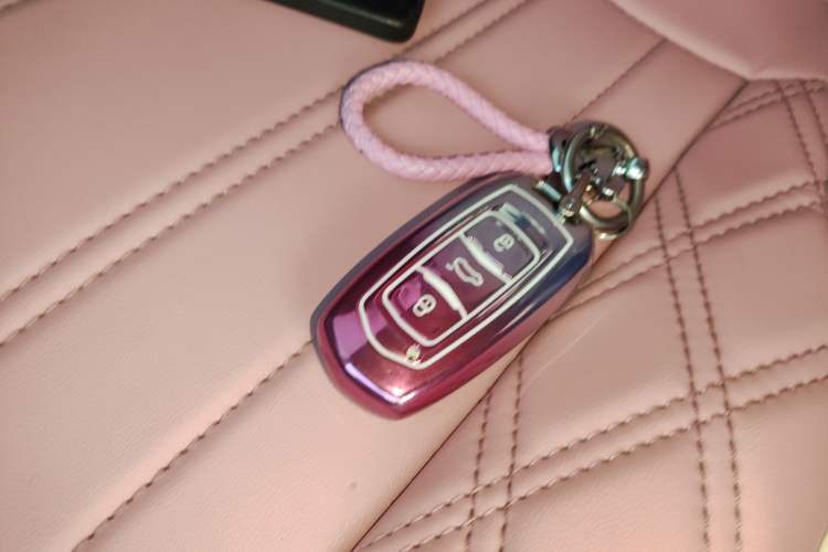 Used Geely Galaxy Panda 2023 Panda Mini 200km Endurance Bear