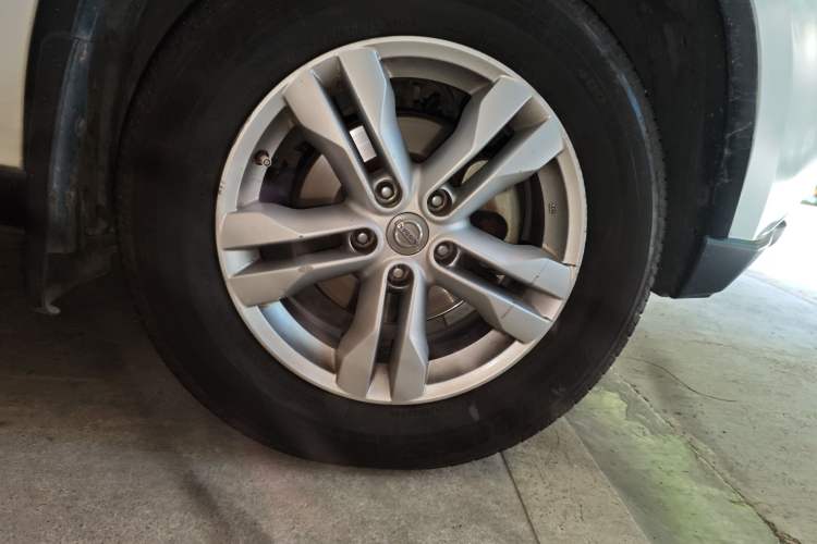 Used Nissan X-Trail 2012 2.5L CVT Luxury Edition 4WD