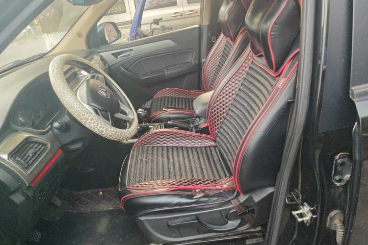 Used BAIC Weiwang M50F 2017 1.5L Standard Model
