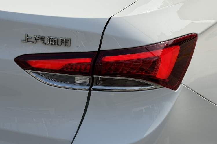 Used Buick GT 2019 15T Dual-Clutch Connected Elite Model China VI