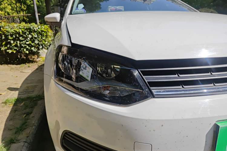 Used Volkswagen Polo 2016 1.4L Manual Fashion Model