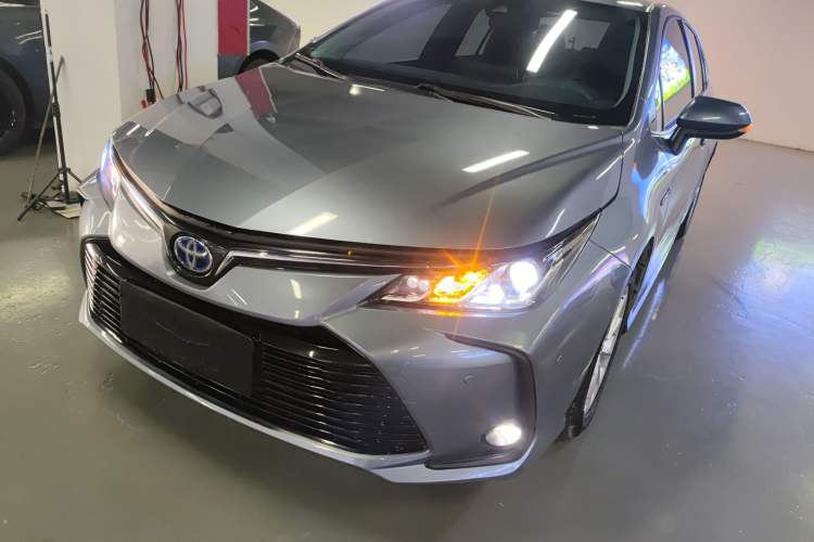 Used Toyota Corolla 2021 Dual-Motor 1.8L E-CVT Elite Edition