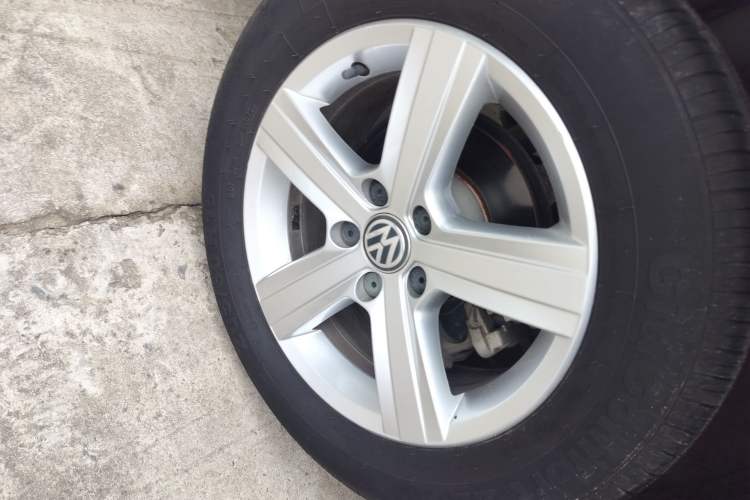 Used Volkswagen Lamando 2017 230TSI DSG Fashion Edition