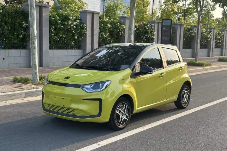 Used SOL E10X 2021 302 km Range Fashion Edition 31.4 kWh