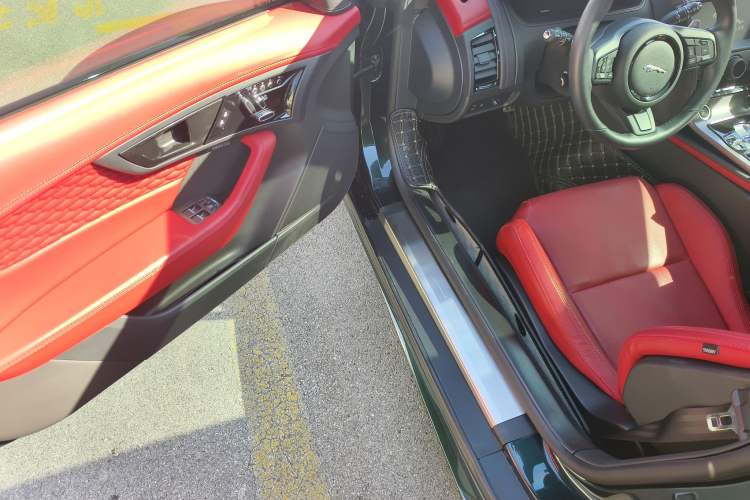 Used Jaguar F-TYPE 2024 P300 75th Anniversary Limited-Edition Hardtop Version