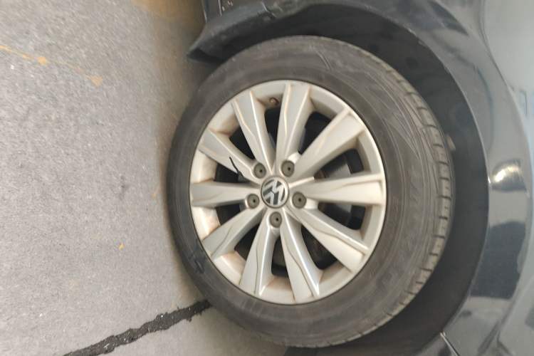 Used Volkswagen Sagitar 2014 1.6L Manual Comfort Model