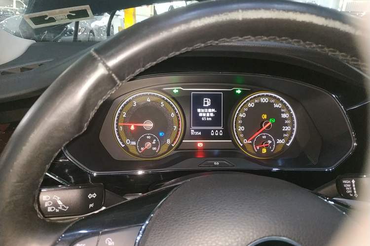 Used Volkswagen Passat 2020 Facelift 330TSI Elite Edition China VI Standard