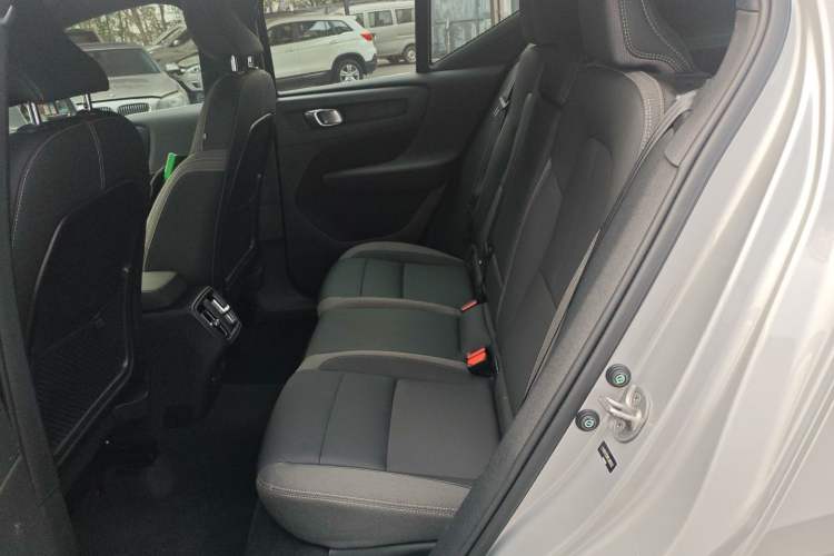 Used Volvo XC40 2023 B3 Zhiyuan Luxury Edition