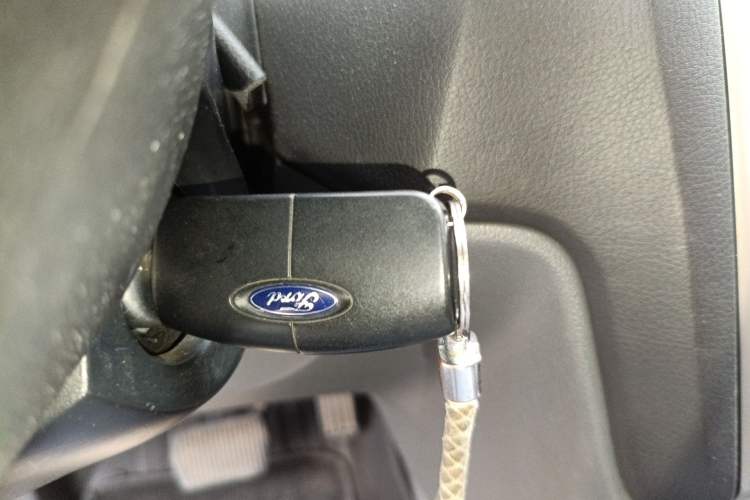 Used Ford Focus 2013 Hatchback Classic 1.8L Automatic Base Model Vehicle Key