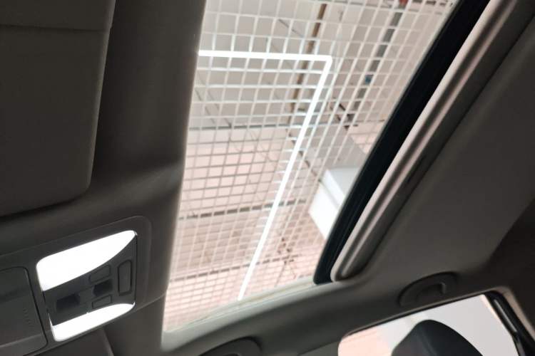 Used Dongfeng Aeolus AX7 2018 Classic 1.6T Automatic Luxury Model