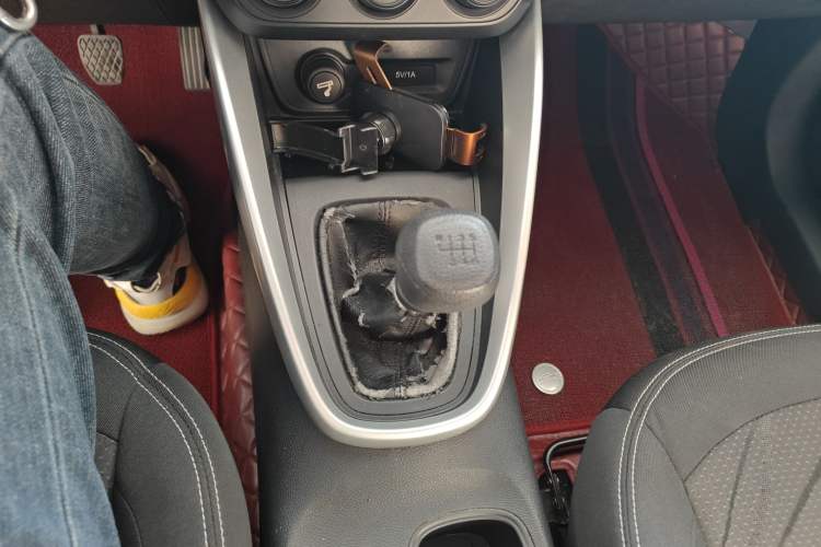 Used Baojun 510 2017 1.5L manual Comfort trim