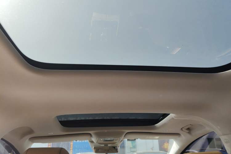 Used Denza D9 2022 DM-i 970 Four-Wheel Drive Prestige Model
