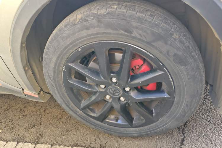 Used Toyota IZOA 2018 2.0L Yidong Version China V Standard